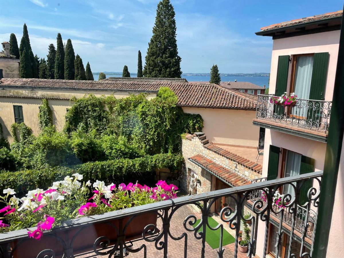 Hotel Meridiana Sirmione Eksteriør bilde